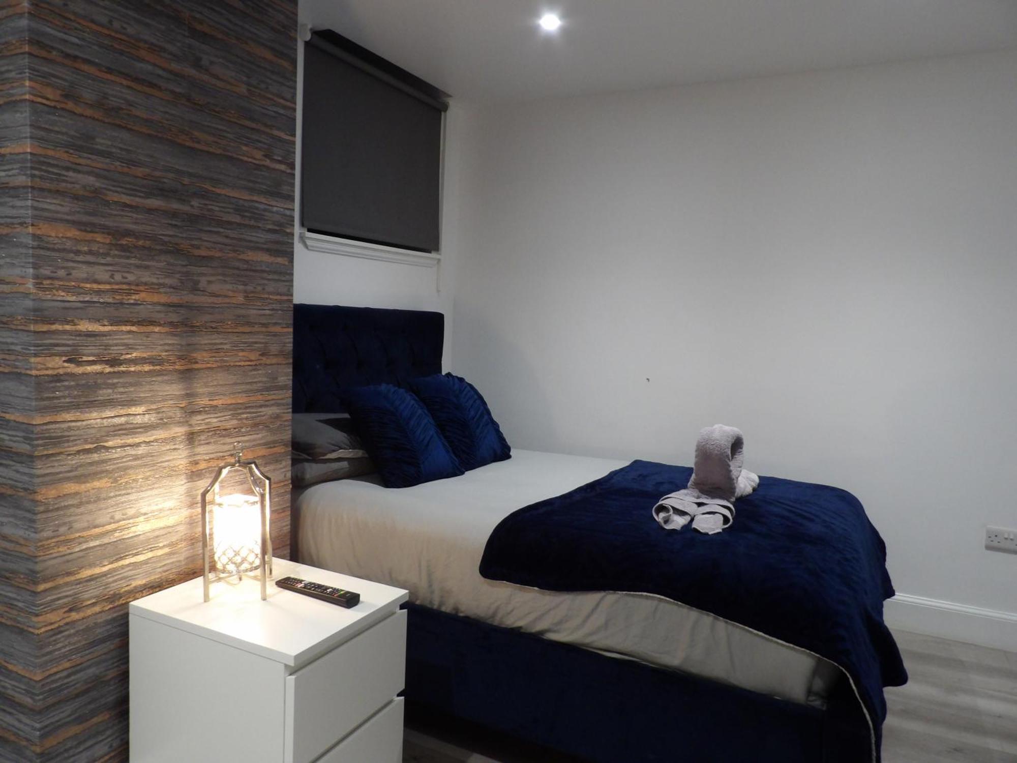 Lovely 3 Bedroom Apartment With Private Garden In Edinburgh City Centre Eksteriør billede