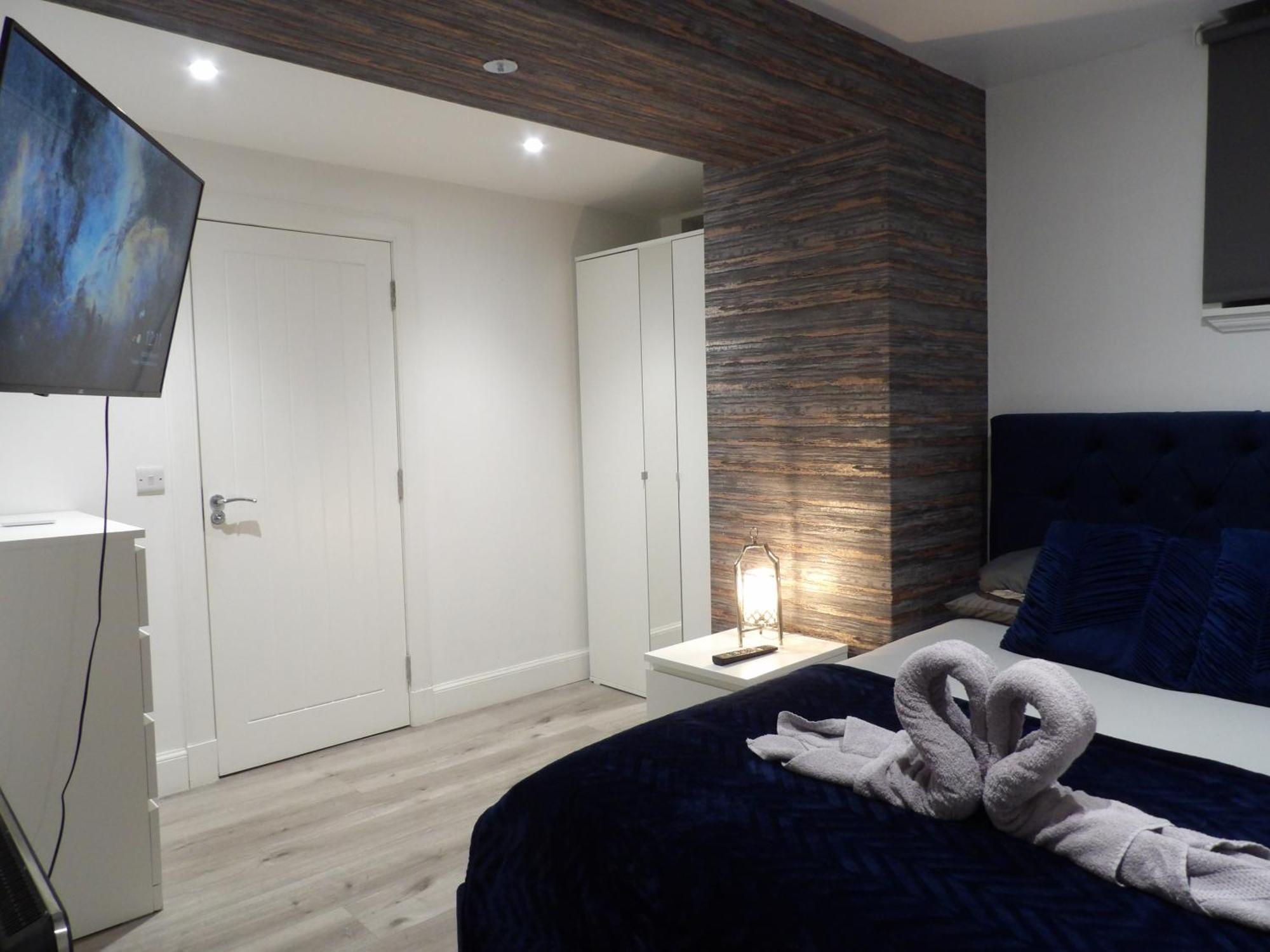 Lovely 3 Bedroom Apartment With Private Garden In Edinburgh City Centre Eksteriør billede